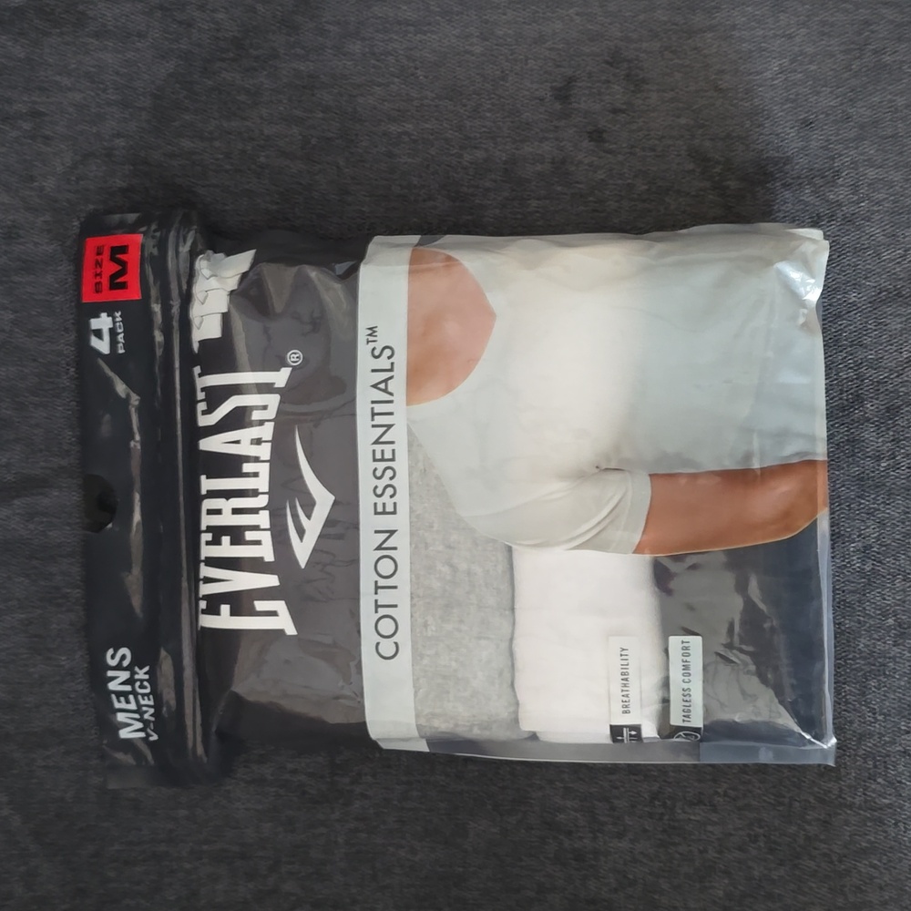 EVERLAST V NECK SHIRT